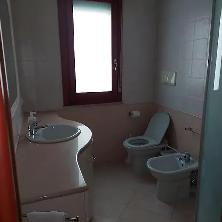 Domus Dejanas Селарджус